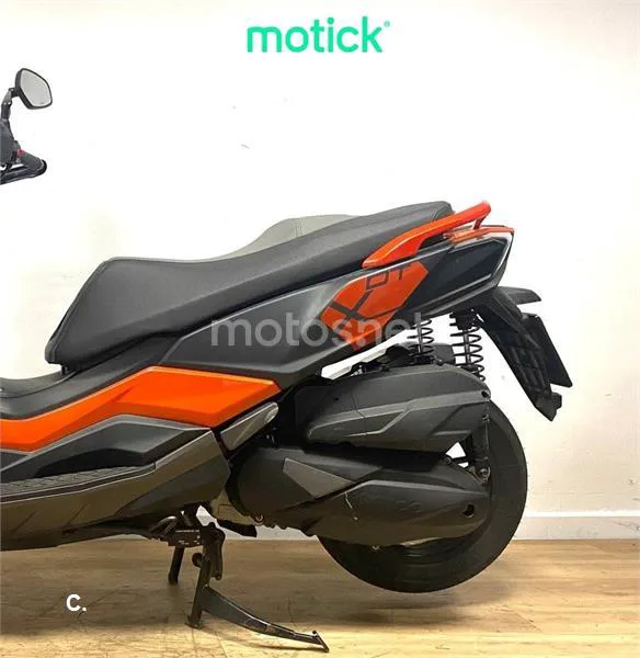 Kymco DTX 350 - Vista 8
