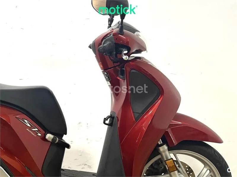 Honda SH125i - Vista 3
