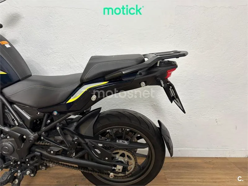 Benelli TRK 502 - Vista 9