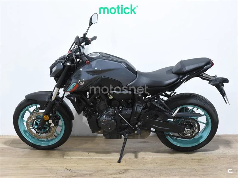 Yamaha MT-07 - Vista 7