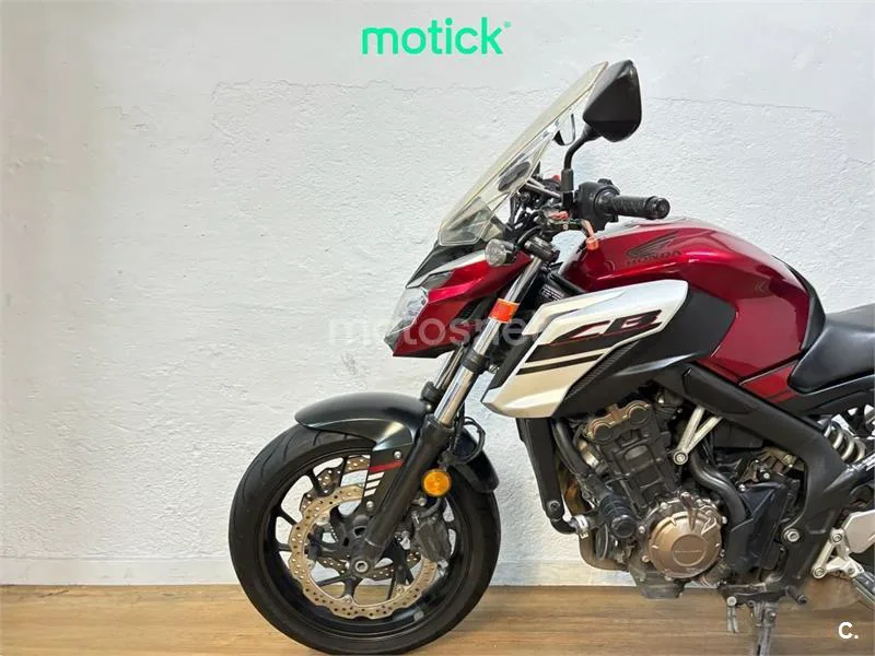Honda CB650F - Vista 8