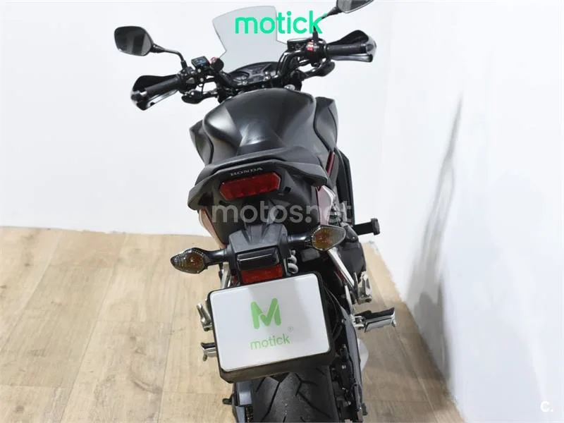 Honda CB650F - Vista 6