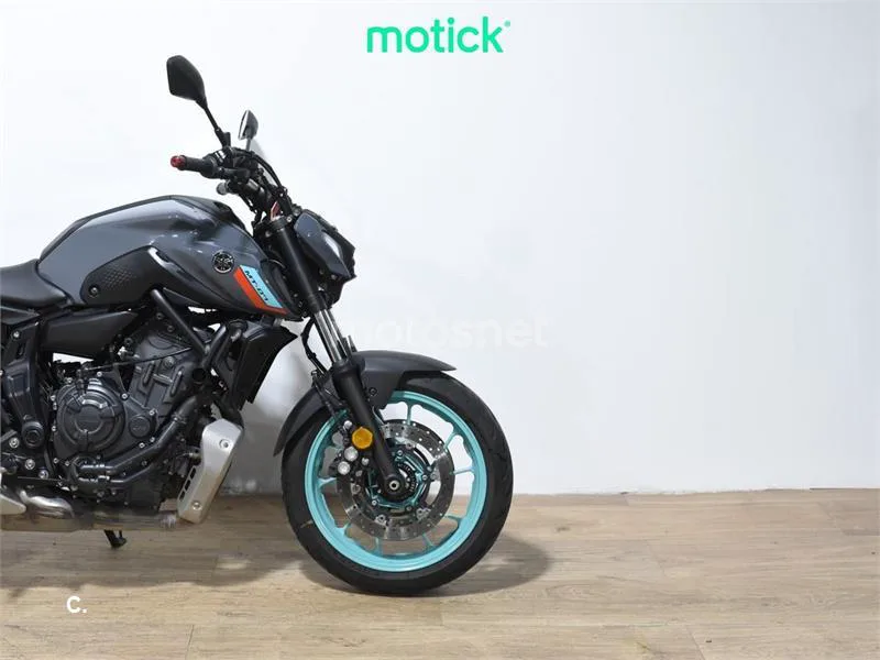 Yamaha MT-07 - Vista 4