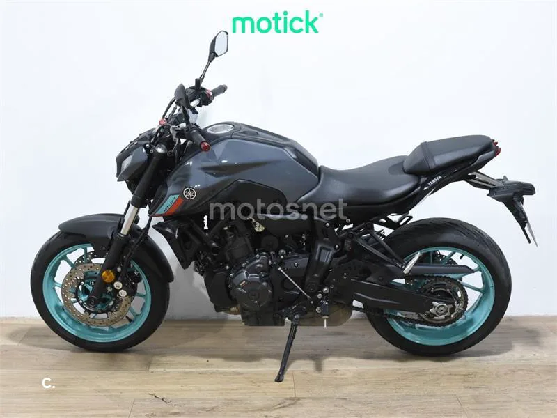 Yamaha MT-07 - Vista 7
