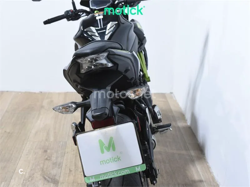 Kawasaki Z650 - Vista 6