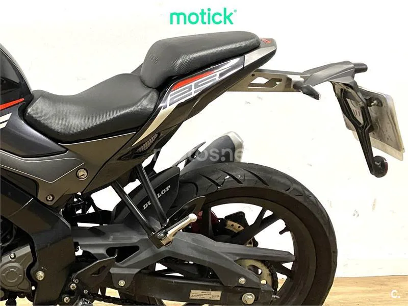 Keeway RKF 125 - Vista 9