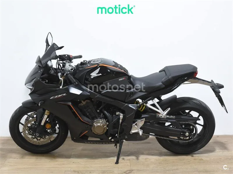 Honda CBR650R - Vista 7