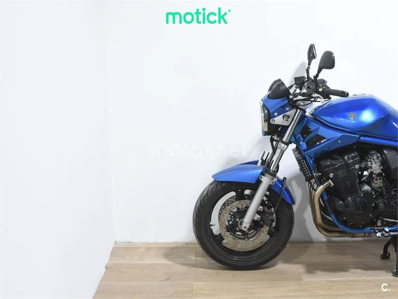 Suzuki Bandit 650 - Vista 8