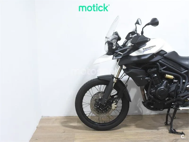 Triumph Tiger 800 XC - Vista 8