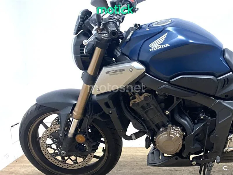 Honda CB650R - Vista 7