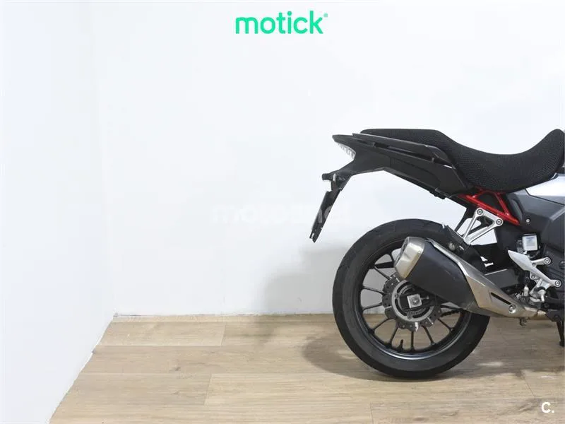 Honda CB500X - Vista 3