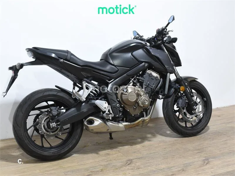 Honda CB650F - Vista 10