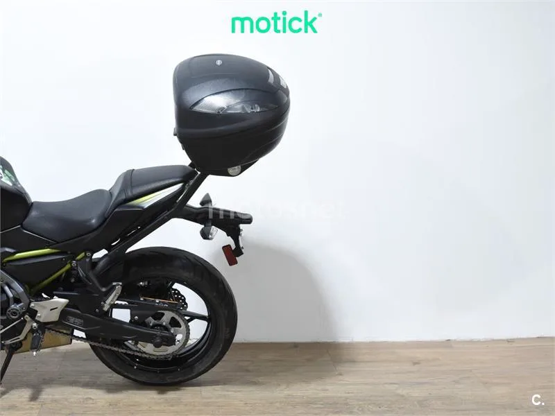Kawasaki Z650 - Vista 9