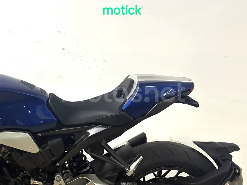Honda CB1000R - Vista 5