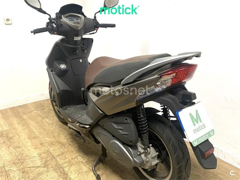 Kymco Agility City 125 - Vista 8