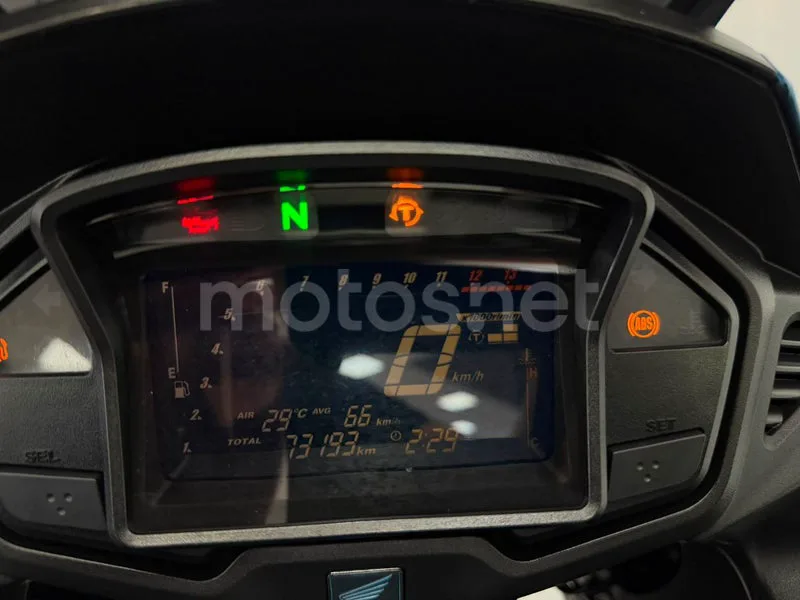 Honda VFR800X Crossrunner - Vista 16