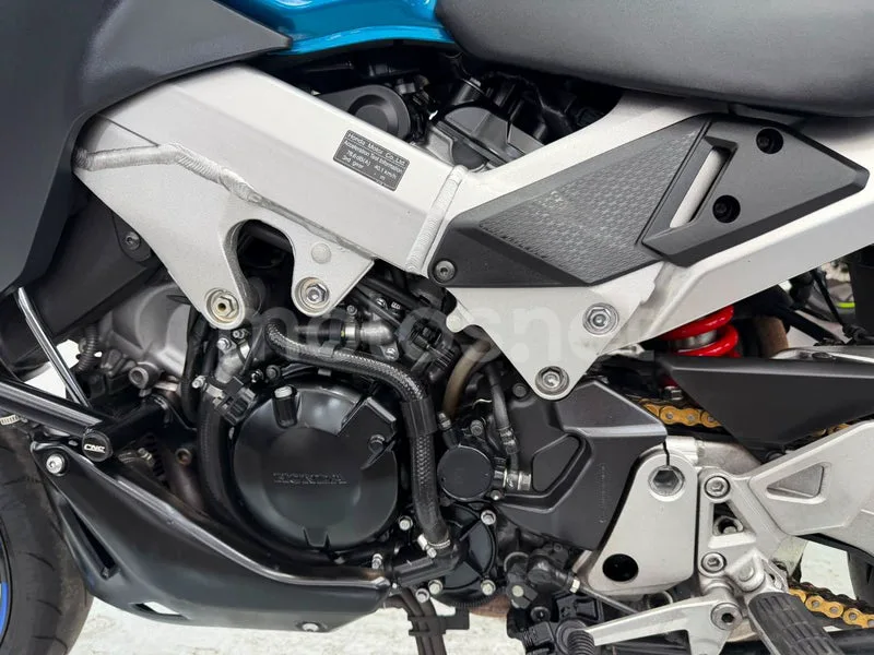 Honda VFR800X Crossrunner - Vista 17