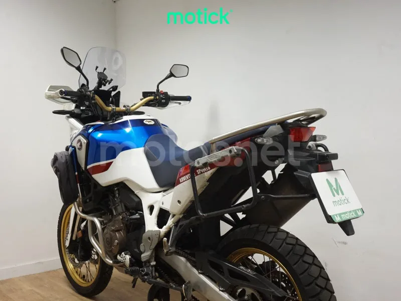 Honda CRF1000L Africa Twin - Vista 9