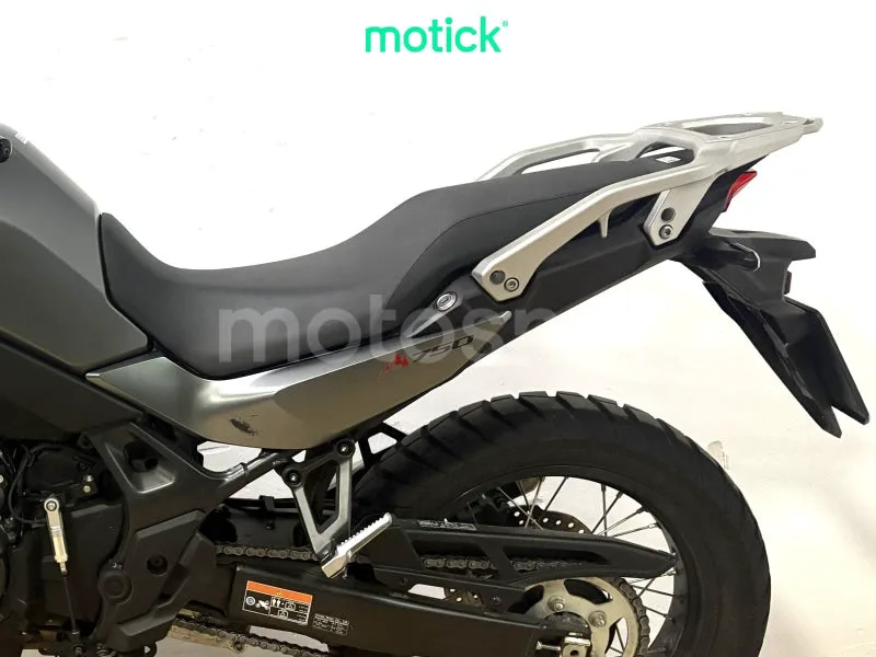 Honda XL750 Transalp - Vista 7