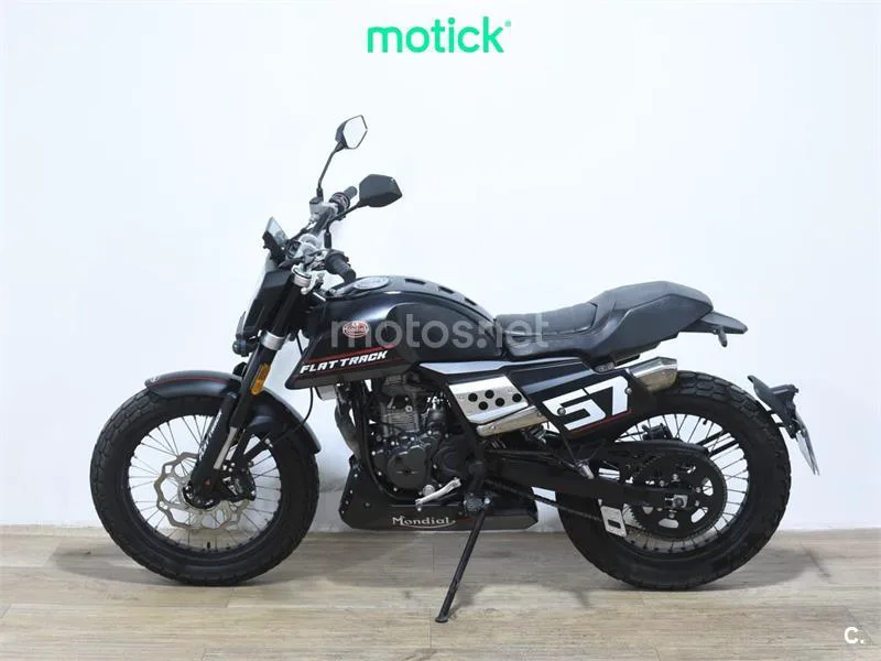 FB Mondial Flat Track 125 - Vista 7