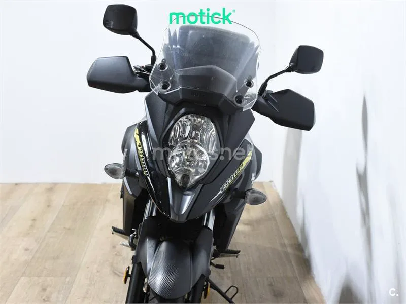 Suzuki V-Strom 650 - Vista 11
