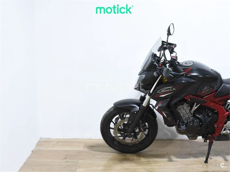 Honda CB650F - Vista 8