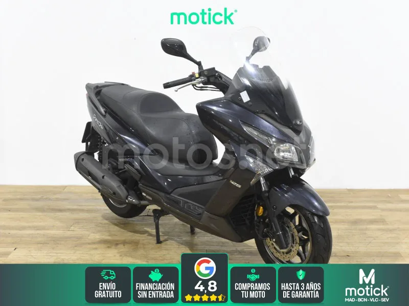 Kymco Grand Dink 125 2380 € 2017 Sevilla - 1