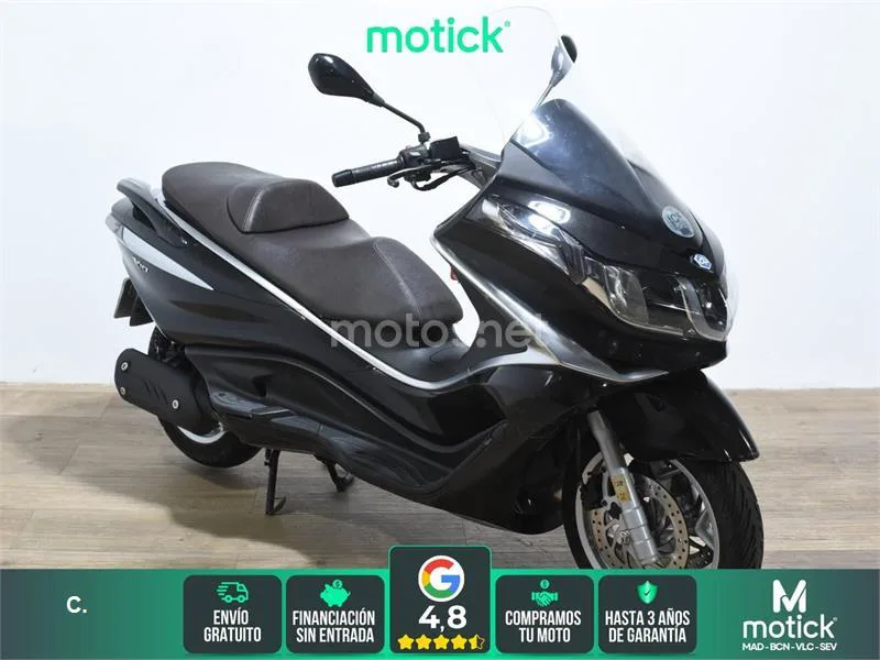 Piaggio X10 125 2640 € 2014 Barcelona - 1