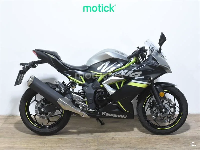 Kawasaki Ninja 125 4090 € 2022 Valencia - 2