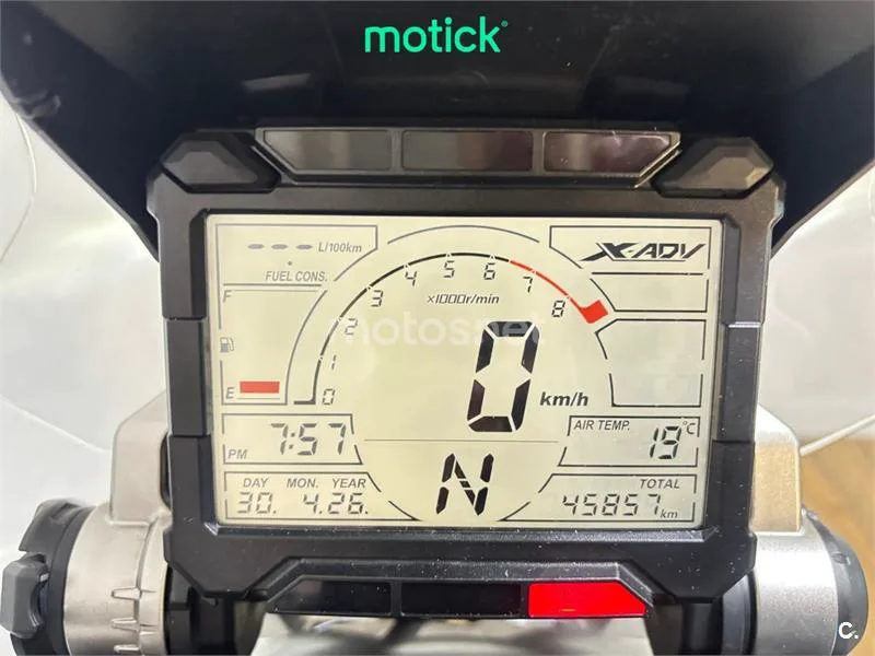 Honda X-ADV - Vista 5