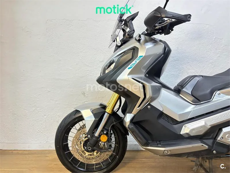 Honda X-ADV - Vista 8