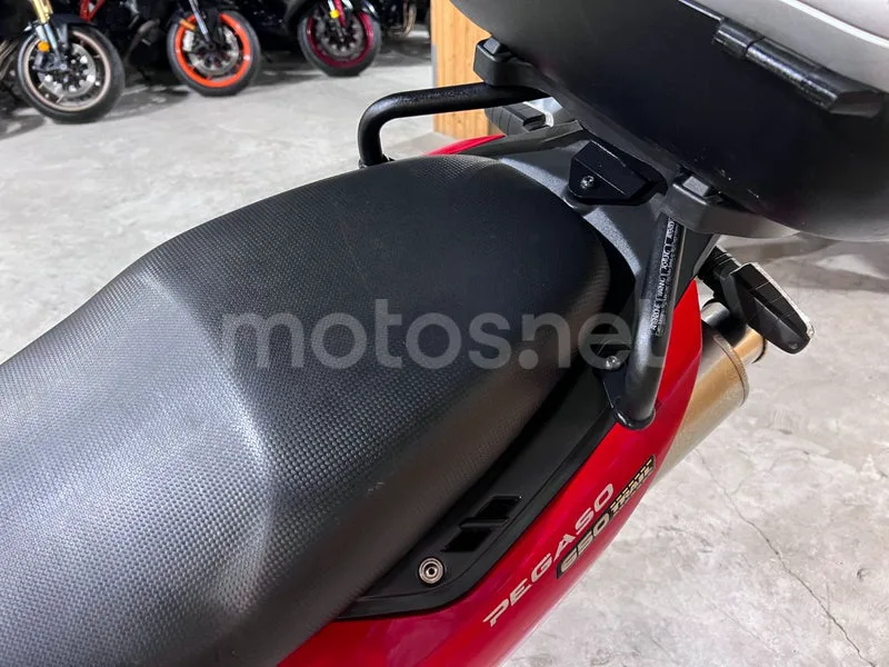 Aprilia Pegaso 650 - Vista 49