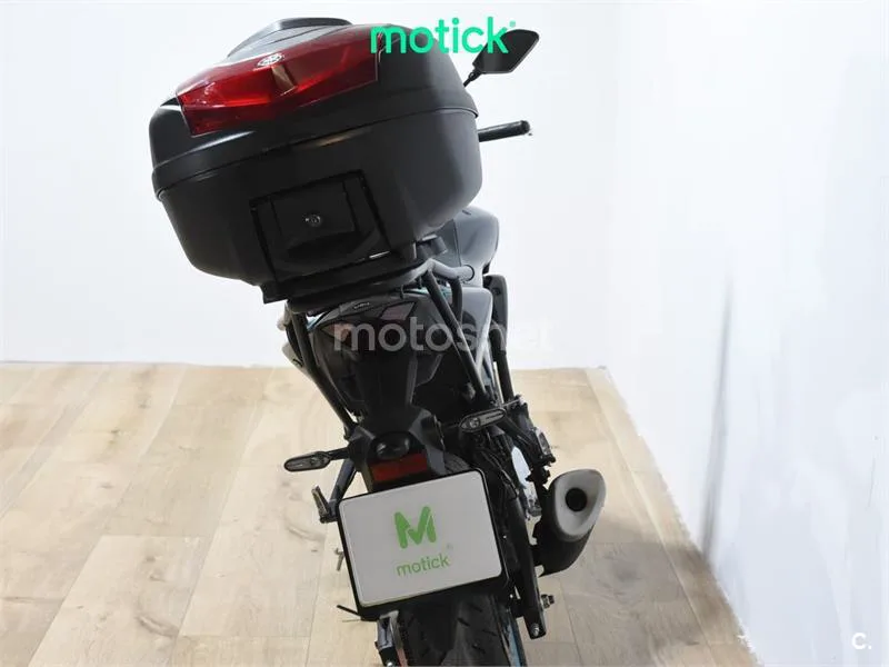 Yamaha MT-03 - Vista 6