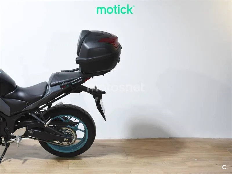 Yamaha MT-03 - Vista 10