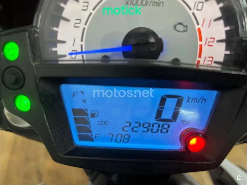 Kawasaki ER-6n - Vista 5