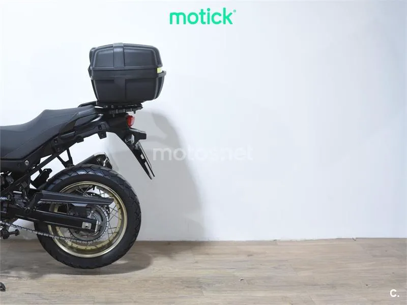 Suzuki V-Strom 650XT - Vista 9