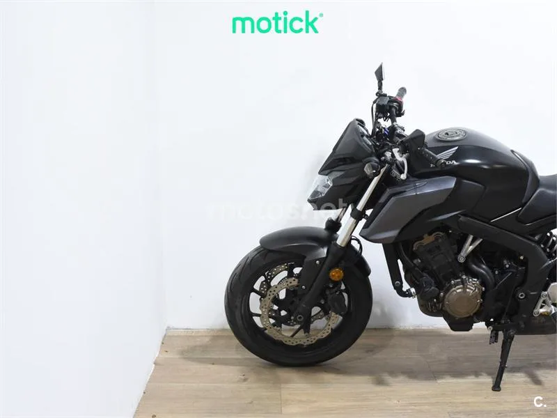 Honda CB650F - Vista 3