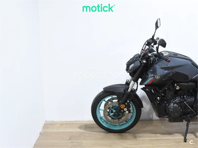 Yamaha MT-07 - Vista 8
