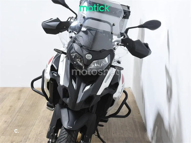 Benelli TRK 502 - Vista 11