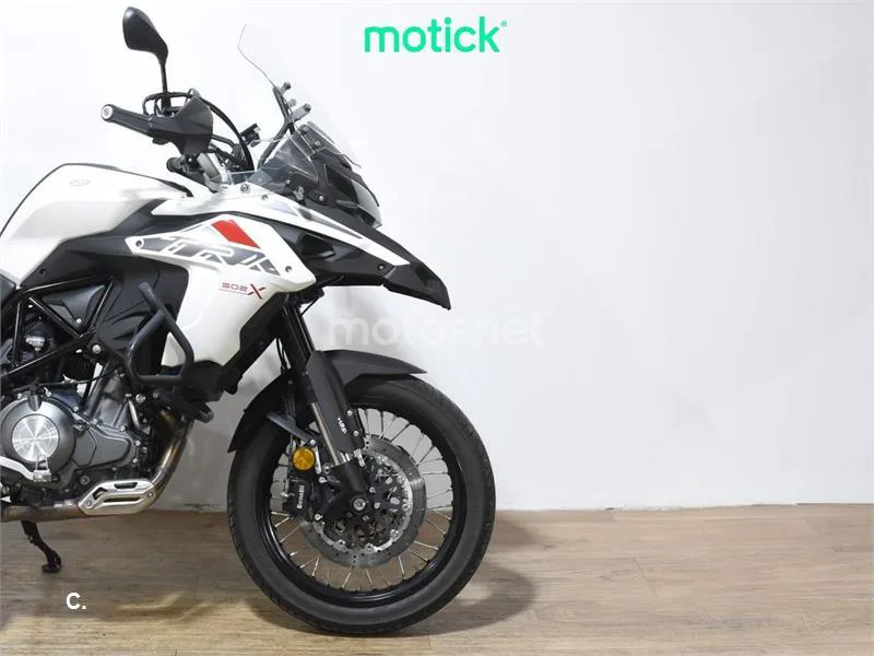 Benelli TRK 502 - Vista 4