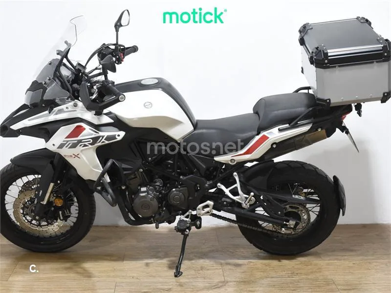 Benelli TRK 502 - Vista 7