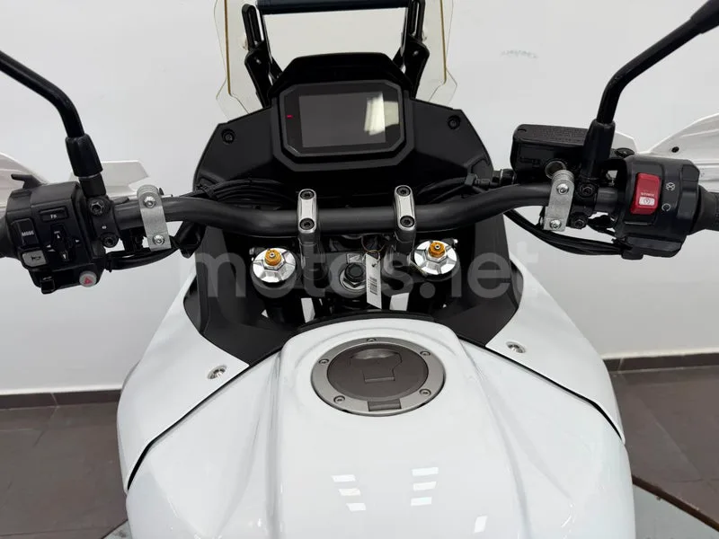 Honda XL750 Transalp - Vista 14