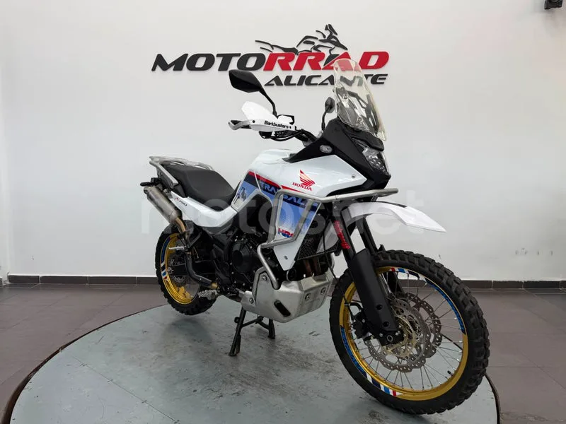 Honda XL750 Transalp - Vista 21