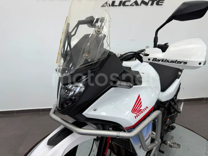 Honda XL750 Transalp - Vista 23