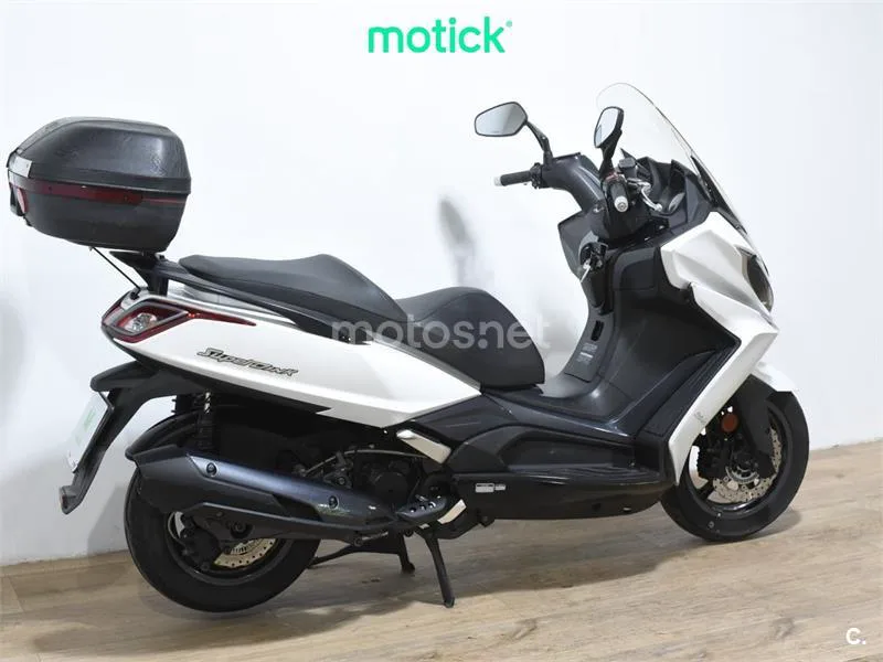 Kymco Super Dink 350 - Vista 9