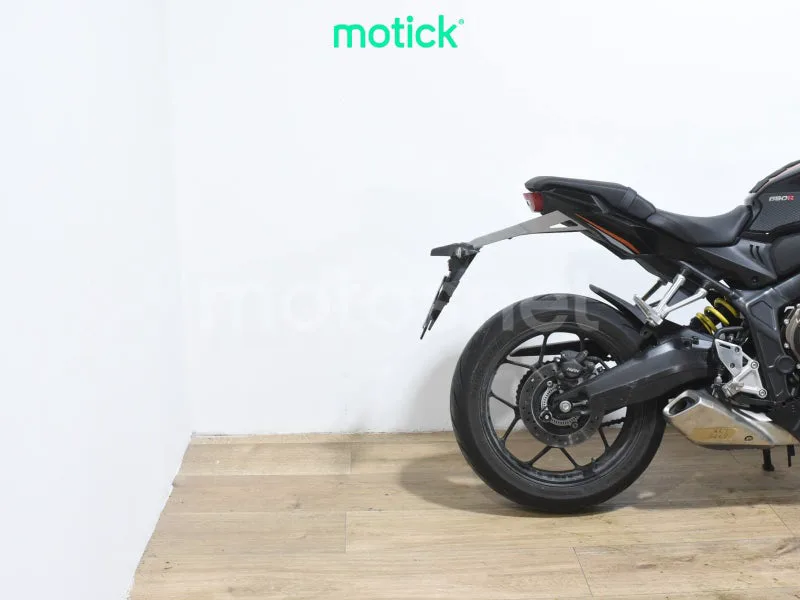 Honda CBR650R - Vista 3