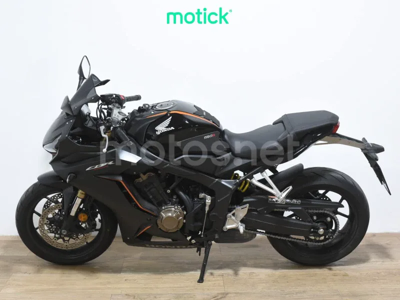 Honda CBR650R - Vista 7