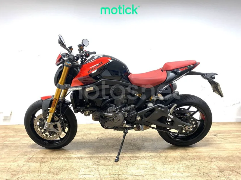 Ducati Monster - Vista 6