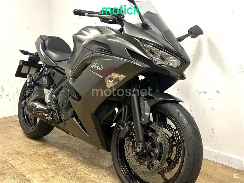 Kawasaki Ninja 650 - Vista 11