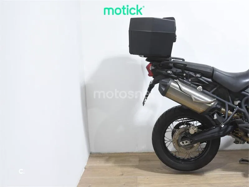 Triumph Tiger 800 XC - Vista 3